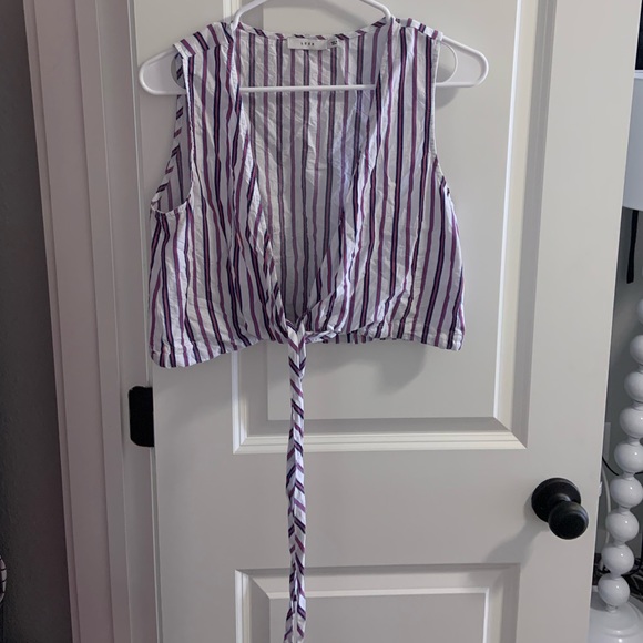 Crop top with tie - Picture 2 of 6